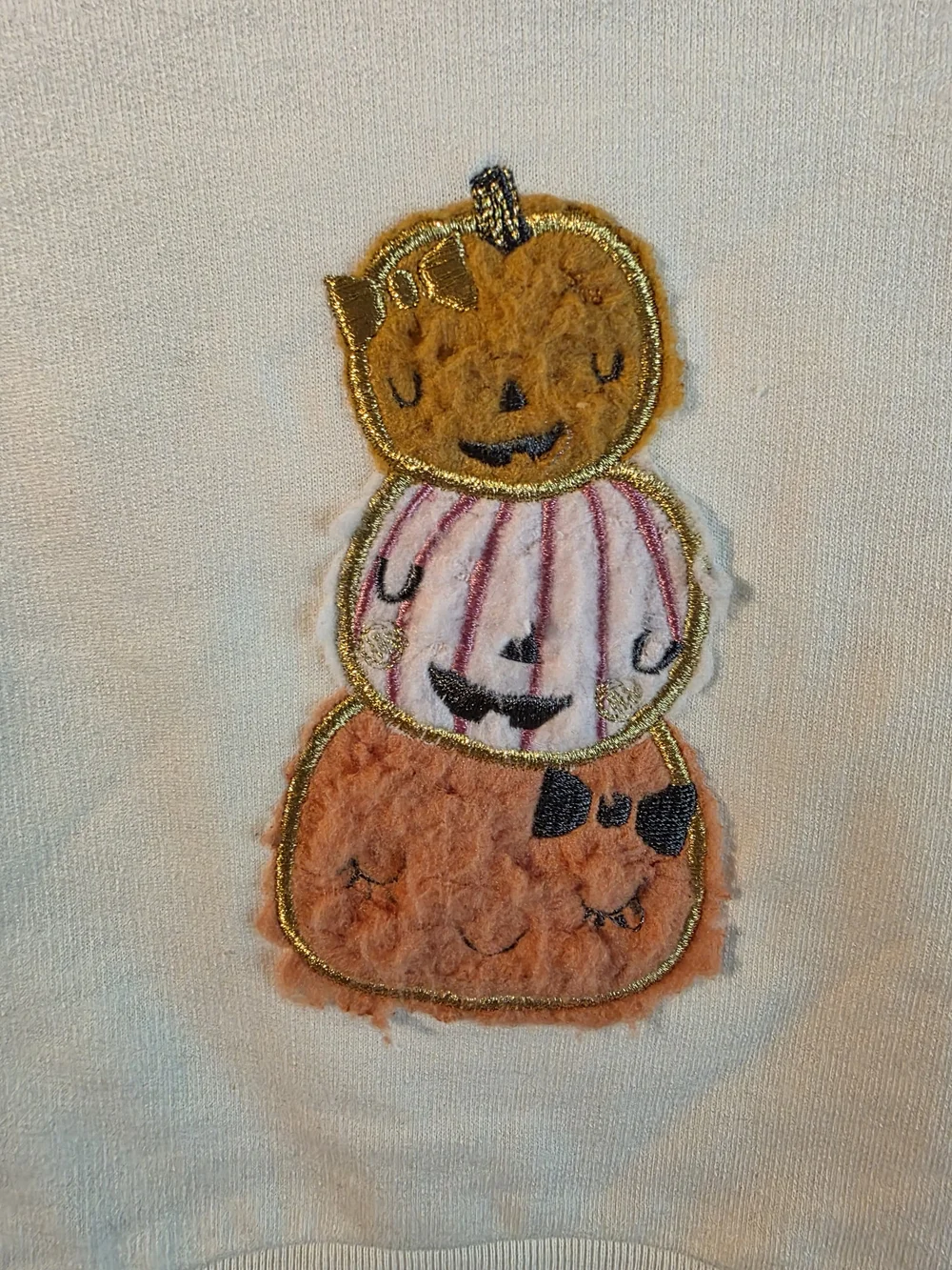 Chick Pea Cream Pumpkin Appliqué Baby Set